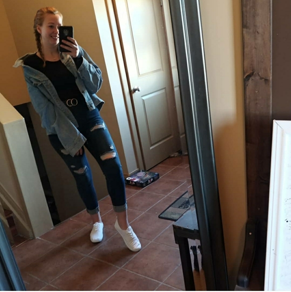 Meet your Posher, Katie - Picture 10 of 10